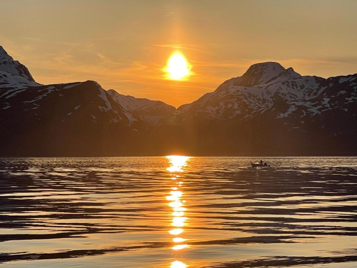 Skittenelv Lodge & Camping Tromsø Esterno foto